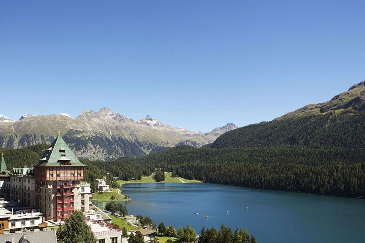 <b>Badrutt’s Palace</b> - A 1896 gothic-style landmark luxury hotel, Badrutt’s Palace is surrounded by the Swiss Alps and overlooks Lake Saint Moritz. A grand lobby, elegant dining rooms and classical rooms all add to the historic splendor of this exceptional dwelling place.