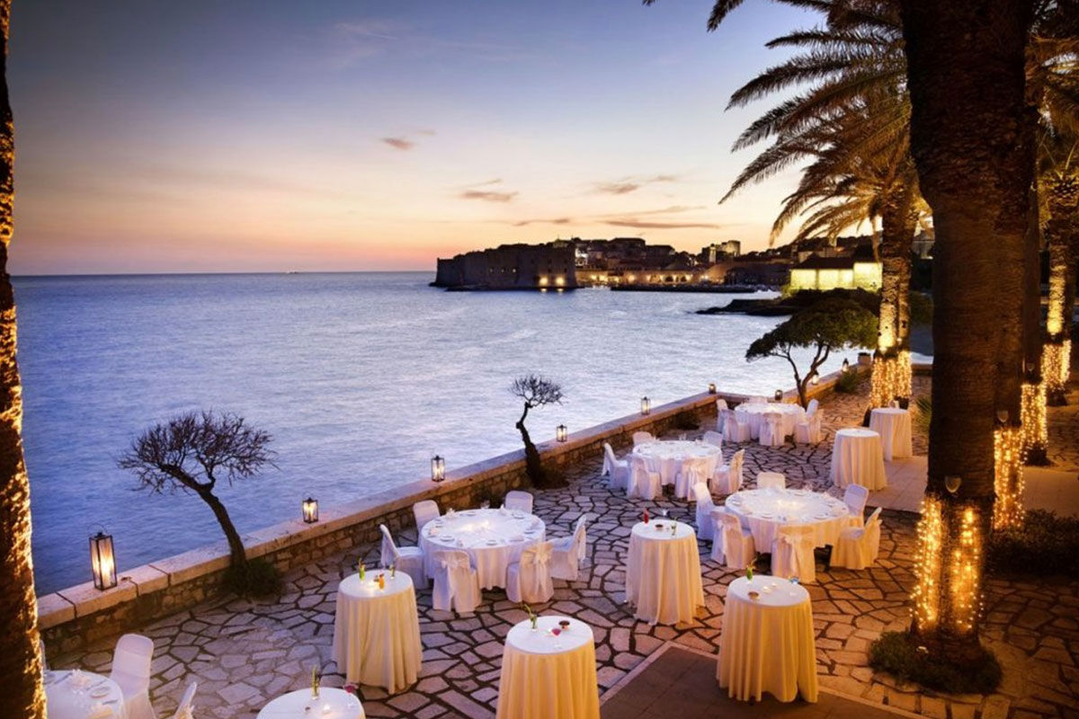 <b>Hotel Excelsior</b> - While a guest at the landmark Hotel Excelsior, you can take a 5-minute stroll down to Dubrovnik’s Old Town, explore the local shops or stay on the property and lounge on a plush recliner by the coast of the Adriatic Sea. Grab a cocktail at the piano bar before heading to dinner under the stone arches or relax in the spa for an evening of rest.