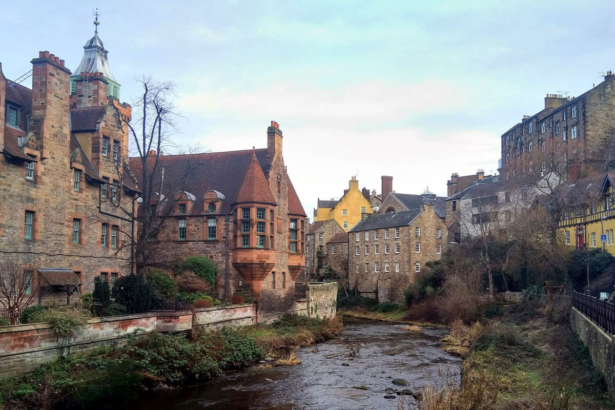 <b>Hotel Indigo Princes Street</b> - Close to museums and castles, this genteel hotel features dark wood, leather and aged photographs throughout, making you feel like you stepped into a moody upscale pub for a delicate cocktail. With tufted furnishings and modern touches, the Hotel Indigo Princes Street is the perfect match of traditional period pieces and contemporary details.