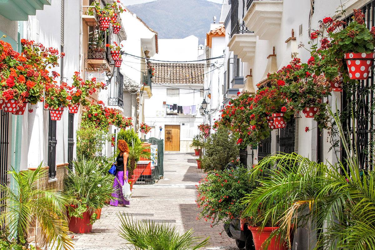 <b>Anantara Villa Padierna Palace Benahavís Marbella Resort</b> - Surrounded by gardens and with views of the Mediterranean Sea, this grand hotel is sophisticated, refined, and draws guests with its blush colored exterior. The property boasts 8 restaurants, 3 golf courses, indoor and outdoor pools, a beach club, and a posh spa.