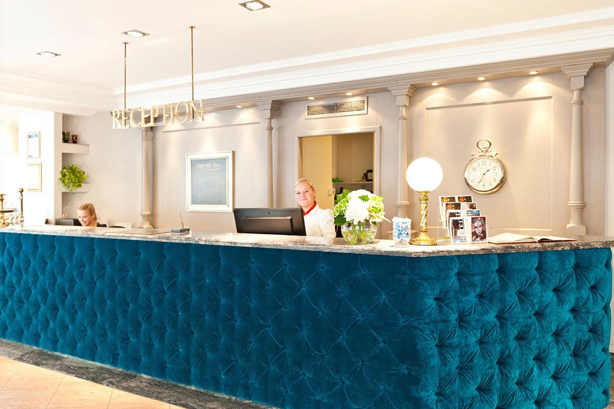 <b>Beethoven Hotel</b> - Nestled in culture and cuisine on the bohemian Naschmarkt, the Hotel Beethoven is vibrant and contemporary. Only a 7-minute walk from the Vienna State Opera and a 10-minute walk from Museumsquartier, this imaginative boutique features patterned wallpaper, bright artwork and velvet seating.