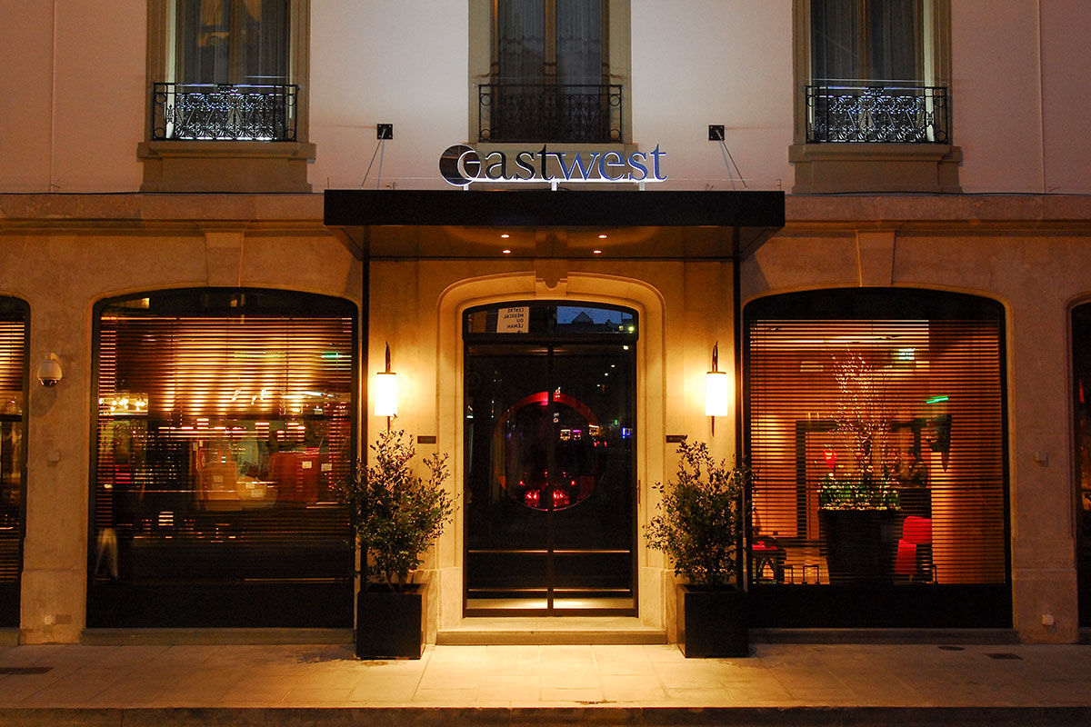 <b>Hotel EastWest</b> - Steps away from Lake Geneva and the boutiques of Rue de Rhone, the Hotel EastWest is chic, contemporary and inviting. There’s a photogenic restaurant terrace, private dining and sleek bar, as well as a library and spa with a sauna for unwinding.