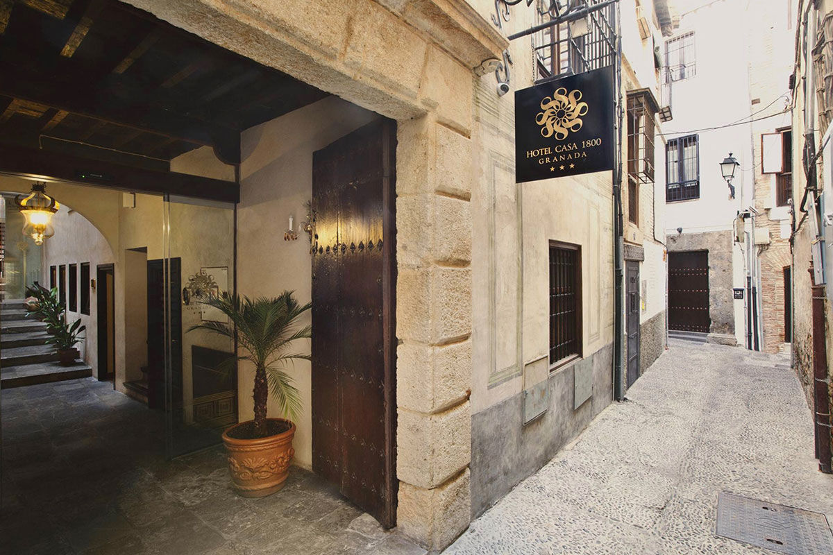 <b>Hotel Casa 1800 Granada</b> - A 6-minute walk to the Granada Cathedral, this upscale hotel is housed in a charming 16th century building with original wooden beams. Rooms are elegantly decorated, and the enclosed patio and lounge are comfortable places for guests to relax.