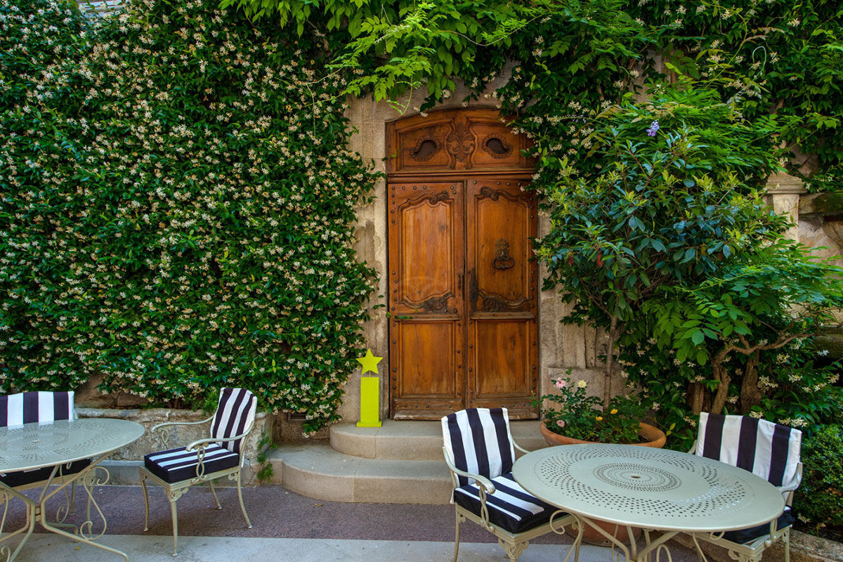 <b>Hotel d'Europe, Avignon</b> - In the medieval city center, on a cobblestone side street, this 1580s mansion-turned-luxe hotel rests with confident ease. There’s a fine-dining restaurant as well as a lounge bar, and guests are only a 5-minute walk to the 12th century ruins of Pont d’Avignon bridge and the Palais de Papes.