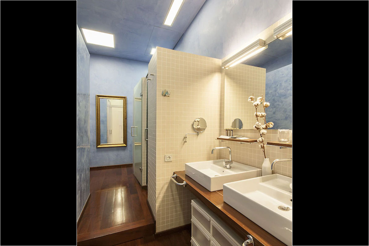 <b>Ca La Maria</b> - Featuring modern artwork, photographs and eclectic touches throughout, this boutique B&B is housed in an art-deco styled building that is only a 7-minute walk to Gaudi’s Casa Mila. The patio is full of leafy potted plants and has couches and umbrellas to relax under.