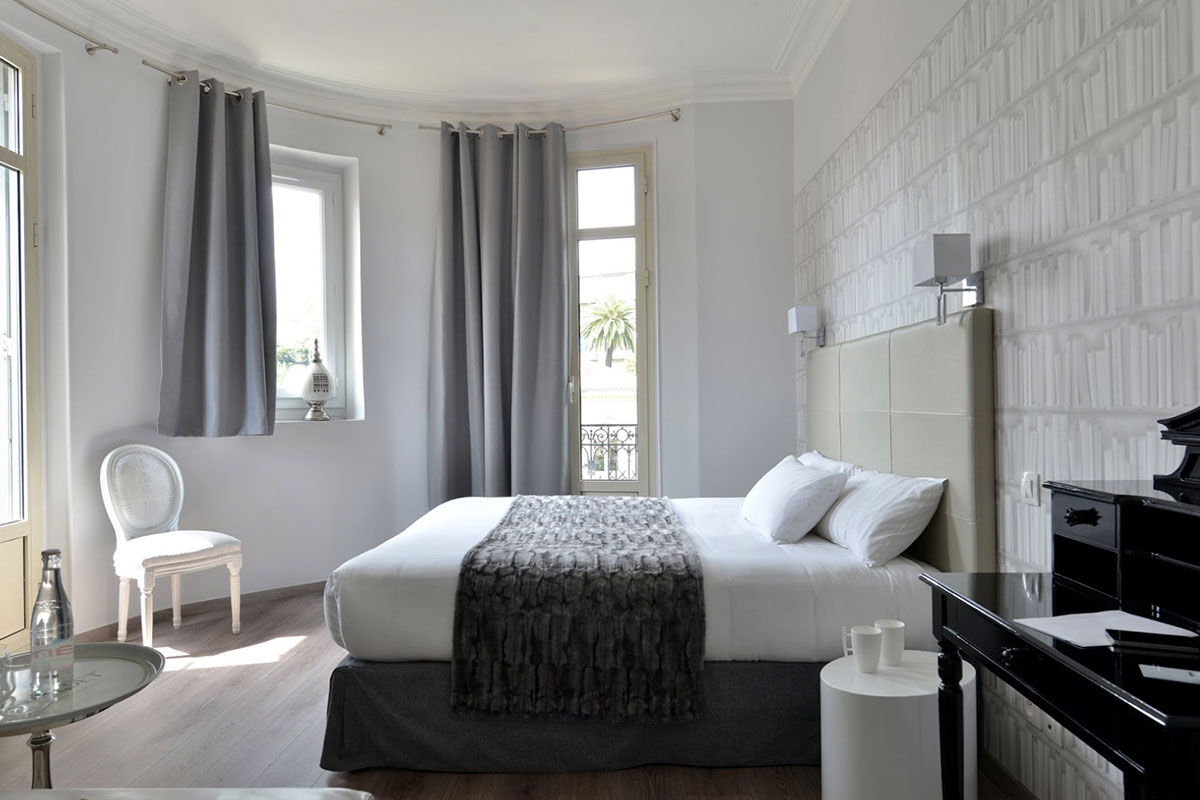 <b>Hotel La Villa Nice Victor Hugo, Nice</b> - This flashy boutique hotel is set in a belle epoque building and is less than 10 minutes to the Place Massena, Promenade des Anglais and the beach. The lounge has pink velvet chairs, fur rugs and a tempting bar for your glamorous stay.