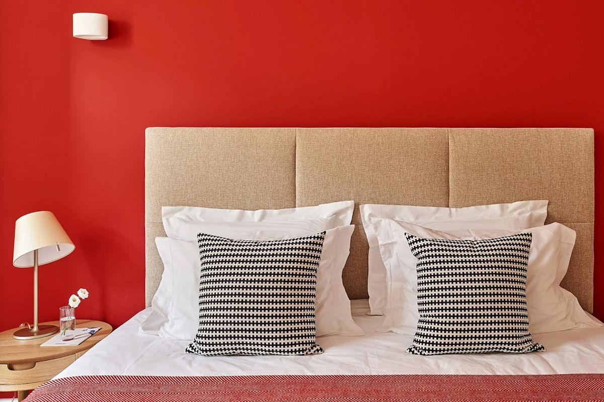 <b>Martinhal Lisbon Chiado Family Suites</b> - With bright colors, mid-century modern furniture and striking artwork, this kid-friendly hotel is fun for the whole family. The casual café has vaulted ceilings and a shiny red buggy on display, there are multiple kids’ areas (one of which is inside a tent!) and the Scandinavian design gives a sense of peace and innovation.