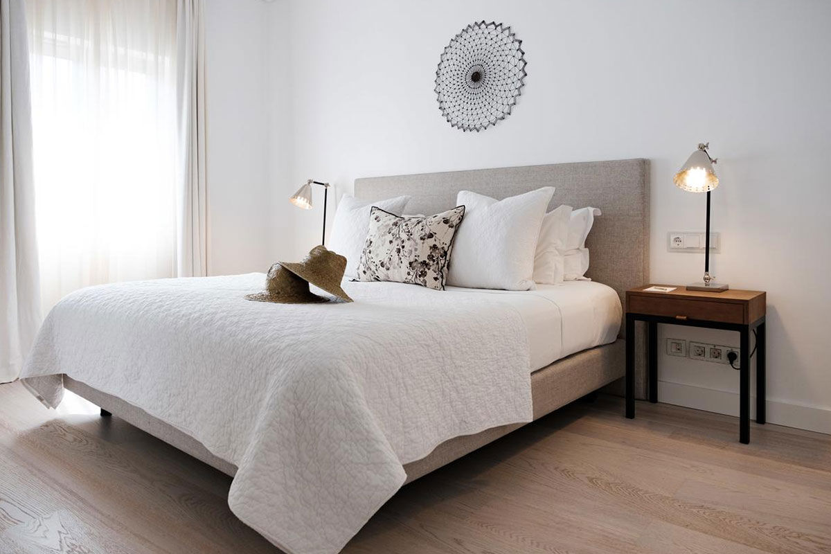 <b>Praia Verde Boutique Hotel, Castro Marim</b> - Set in a pine forest in the heart of Eastern Algarve, not far from the Atlantic Ocean, this sleek hotel attracts the trendiest of travelers. The modern architecture, chic furniture, and Mediterranean restaurant with a wood oven makes guests feel a sort of unfussy luxury during their stay.