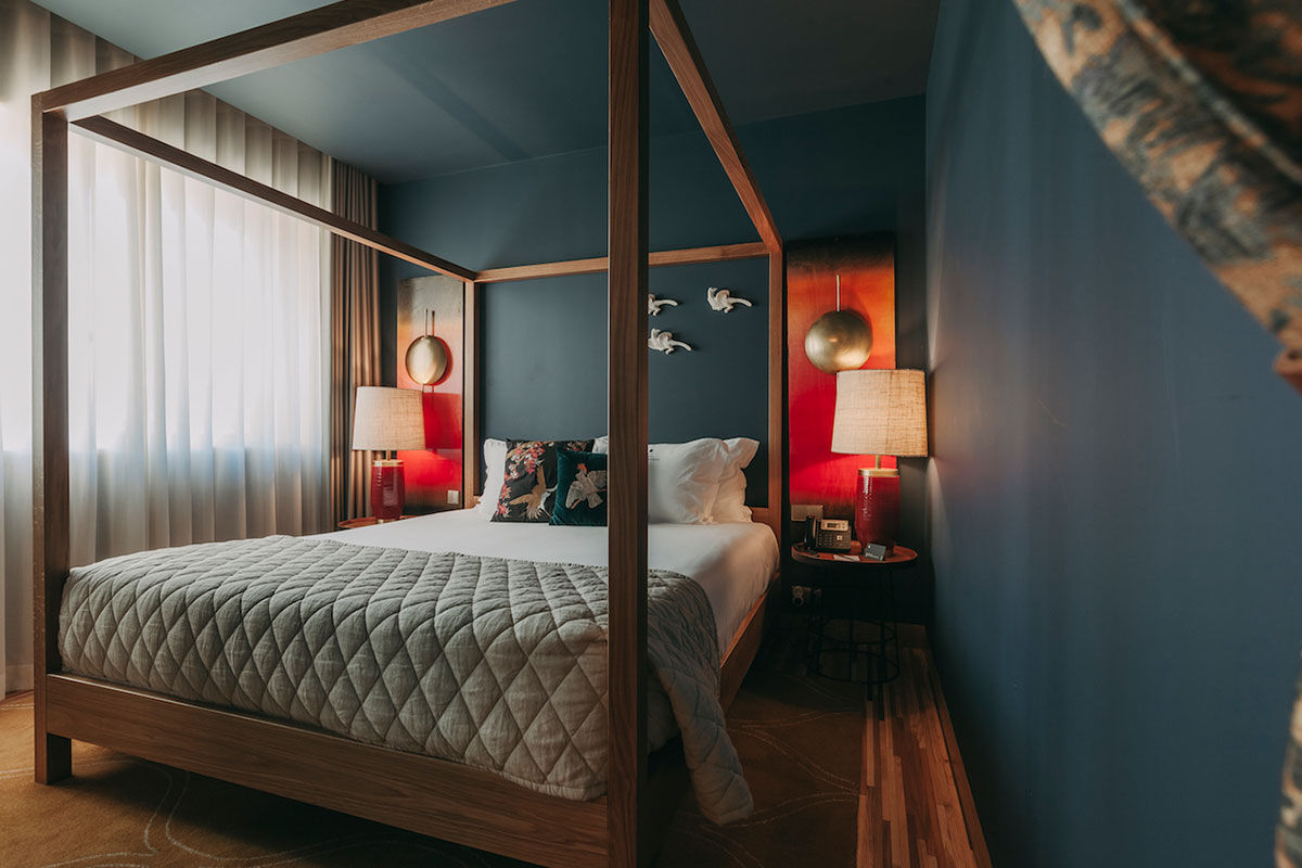 <b>Torel Avantgarde</b> - With views of the winding Douro River, the Torel Avantgarde is set in a 1940s building and comes with charm and class. This upscale hotel is sleek and moody: from the rooms to the restaurant, the pool to the artwork, the bar to the ‘Red Room.’