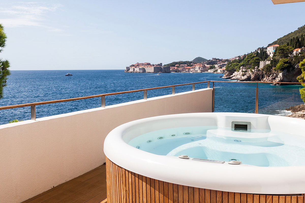 <b>Villa Dubrovnik</b> - Built into rocky cliffs on the Dalmatian Coast, the Villa Dubrovnik is surrounded by gardens marked with bougainvillea, oleander and citrus trees. The upscale restaurant has a terrace, the chic bar offers classic cocktails and the rooms have views of the Adriatic Sea.