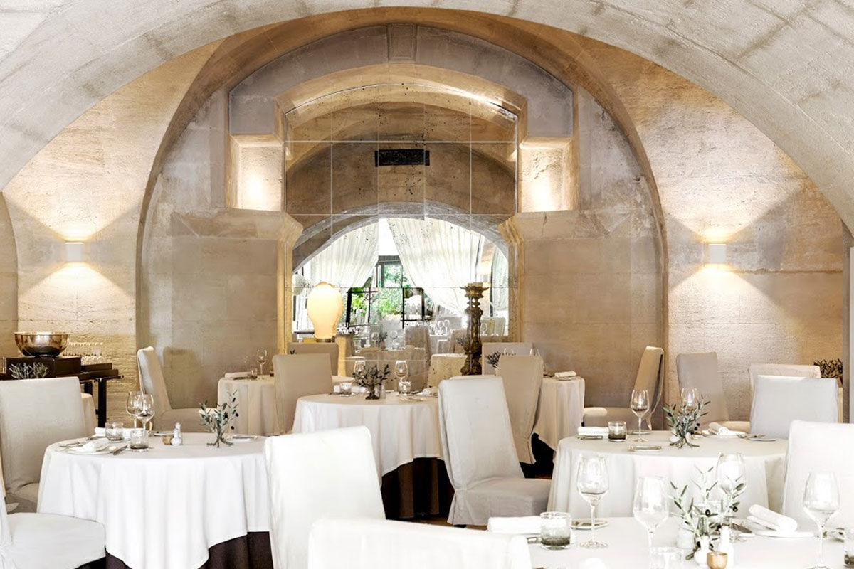 <b>Hotel Baumaniere, Les Baux de Provence</b> - With a 2-Michelin star restaurant, spa with hammam, tennis court, lounge-bar, pool and bike rental on site, the Baumaniere is full of activity. The rooms are modern, yet Provencal, the gardens and ponds are charming, and the boutique sells local products to savor.