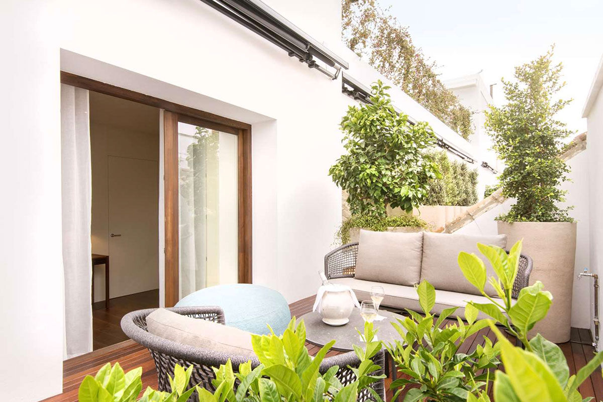 <b>Mercer Hotel Sevilla</b> - Tucked away on a narrow cobblestone street, the Mercer Hotel is set in a restored 19th century palace with polished rooms, a rooftop terrace, and plunge pool. A main draw of this boutique hotel is a grand lounge in an Andalusian courtyard featuring an original staircase; the chic cocktail bar and haute restaurant are added bonuses.