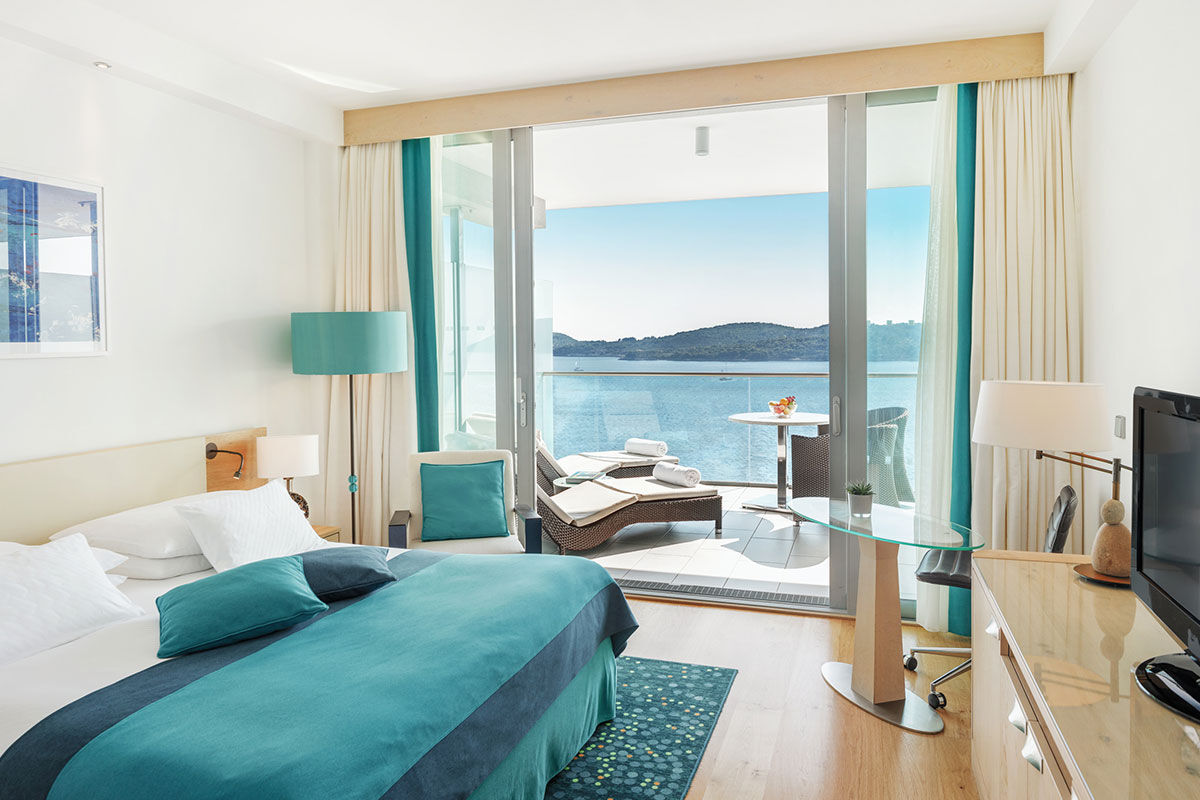 <b>Sun Gardens Dubrovnik Resort</b> - Removed from the hustle and bustle of Dubrovnik, the Sun Gardens Dubrovnik Resort is set in a quiet location on the beach. With 8 restaurants, 8 bars, 3 outdoor pools, tennis courts and a climbing wall, this luxury resort is full of vibrant activity and tranquil lounging.