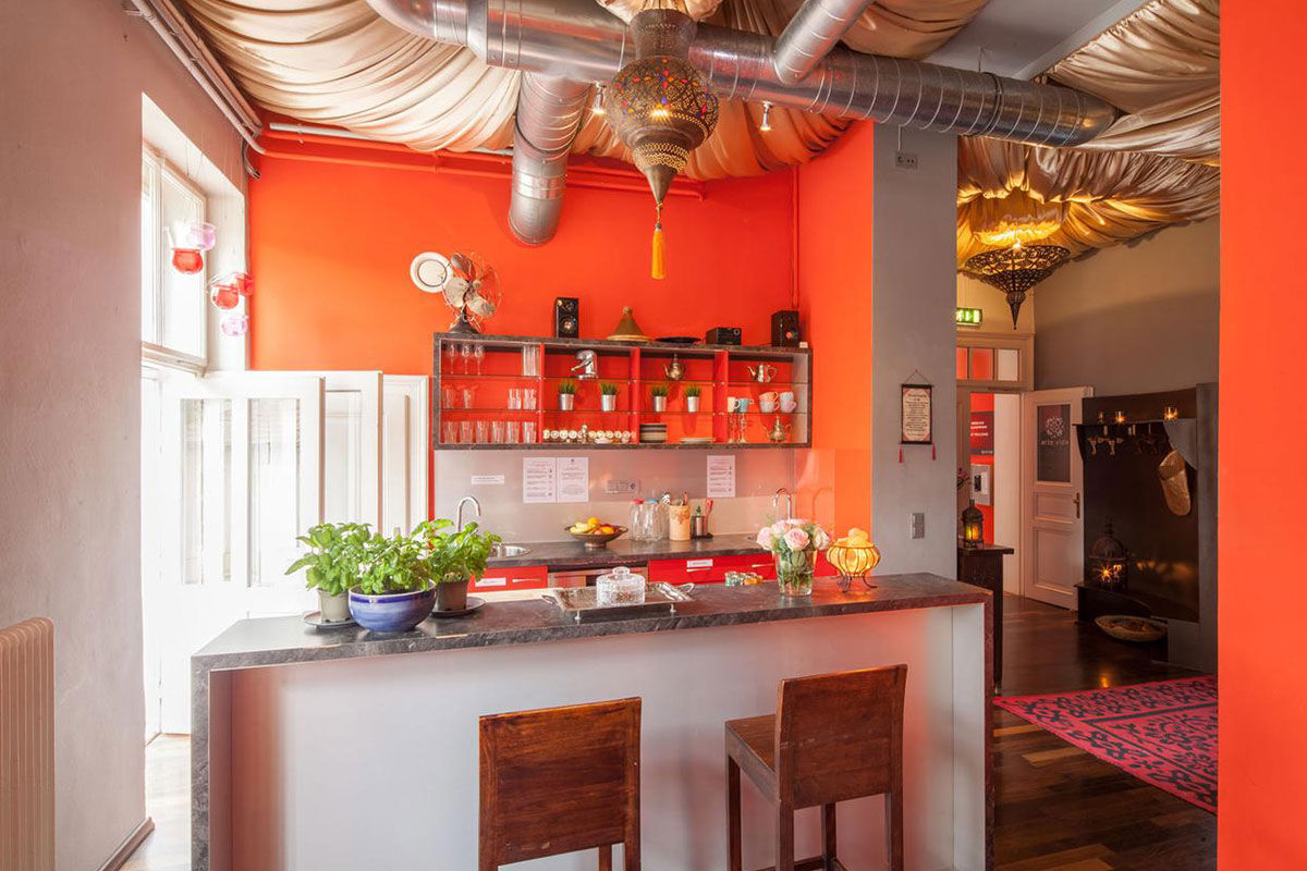 <b>Arte Vida Guesthouse</b> - Family-run and set in a historic townhouse from the 19th century, the Arte Vida Guesthouse is full of whimsy with a touch of the exotic—from Mediterranean flair to Asian ambience. Steps away from Mozart’s Residence, guests enjoy the outdoor garden courtyard, draping curtain ceilings and colorful lounge.