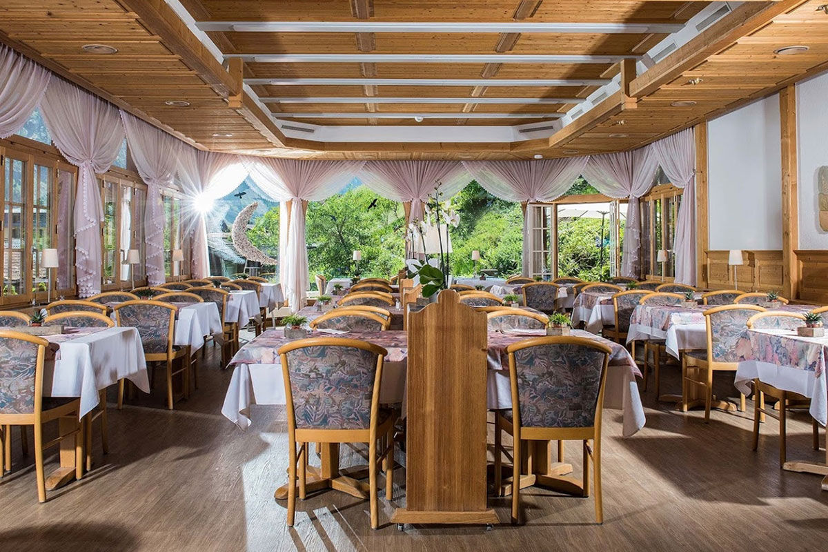 <b>Hotel Silberhorn, Lauterbrunnen</b> - With down-to-earth and classically modern rooms, the Hotel Silberhorn’s claim to fame is its incredible views from within the idyllic Lauterbrunnen valley. This wellness hotel offers a spa, Swiss ski school, unassuming restaurant with a fireplace, terrace and a sunroom.