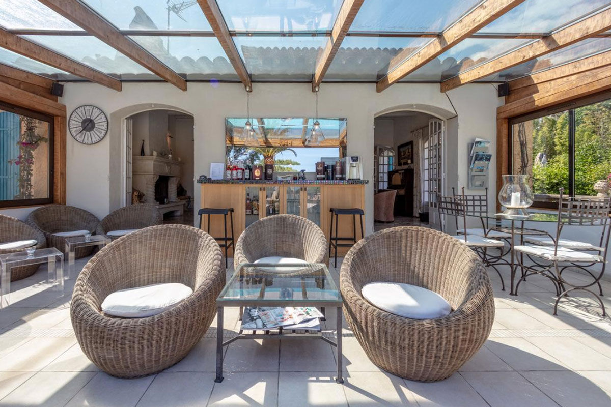 <b>Le Pavillon de Pampelonne, Ramatuelle</b> - Le Pavillon de Pampelonne is a traditional styled Provencal villa just outside of Saint Tropez. It’s an upscale boutique hotel set in a secluded private park and features a pool with loungers, verdant courtyard and conservatory.