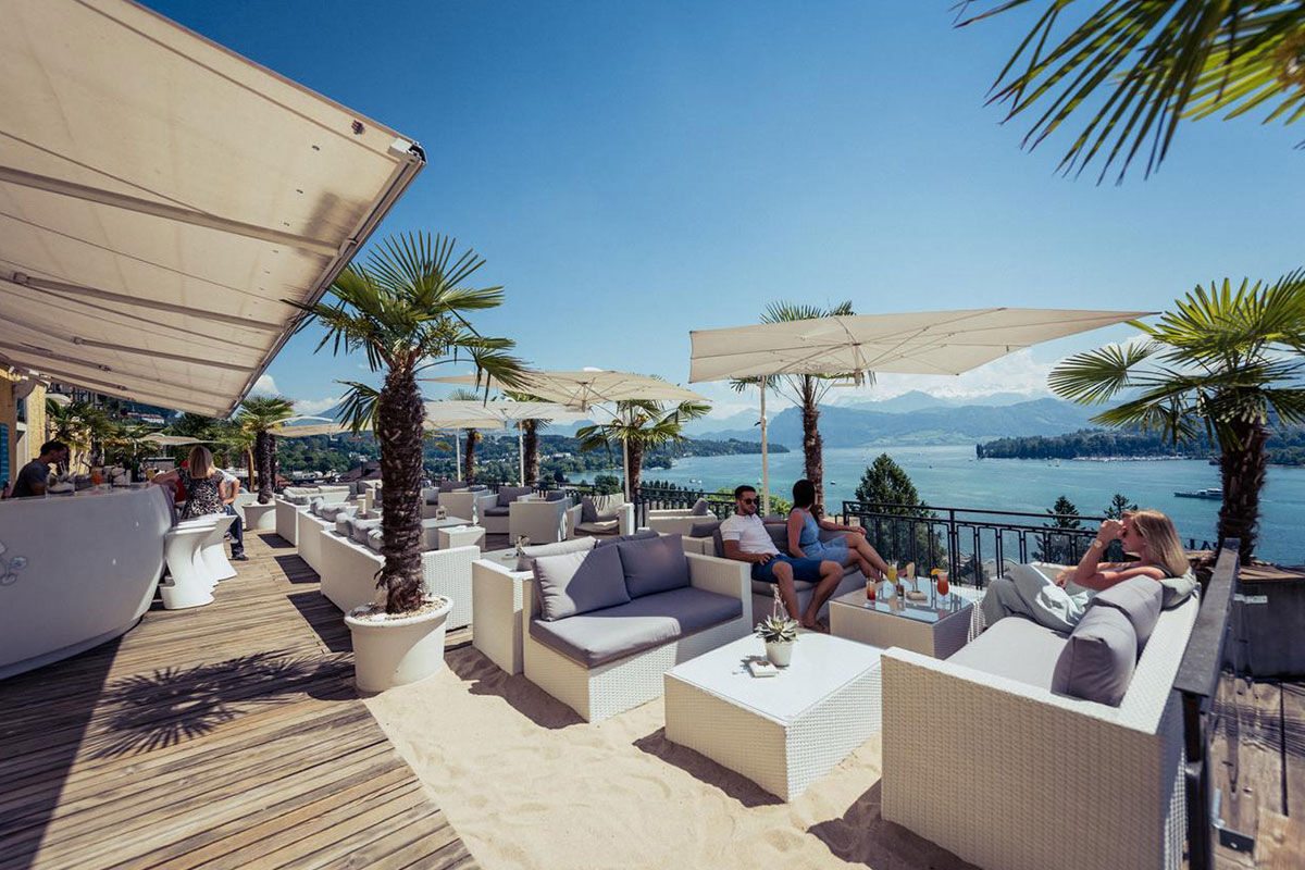 <b>Art Deco Montana</b> - Towering high above Lake Lucerne, the Art Deco Montana is in a panoramic location that is especially evident from its rooftop terrace and heated conservatory. The Mediterranean restaurant is lavish, the bar is stylish, and the lounge is warm and sleek.