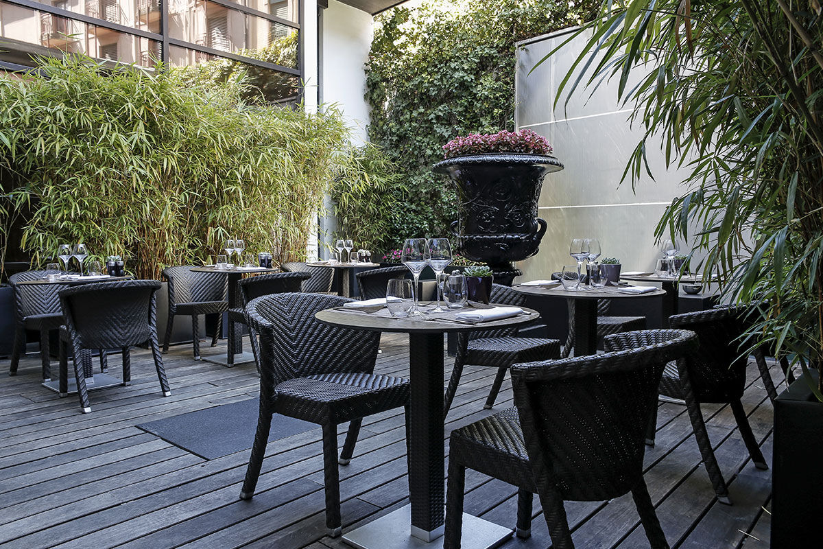 <b>Hotel EastWest</b> - Steps away from Lake Geneva and the boutiques of Rue de Rhone, the Hotel EastWest is chic, contemporary and inviting. There’s a photogenic restaurant terrace, private dining and sleek bar, as well as a library and spa with a sauna for unwinding.