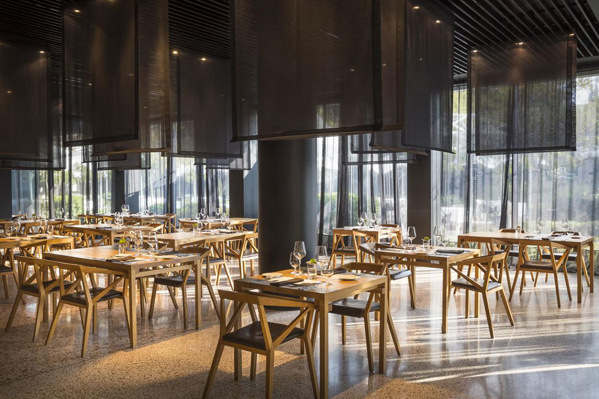 <b>Hotel Lone</b> - An architectural feat on the edge of the sea, the Hotel Lone blends modern design with a laid-back beach vibe. The rooms are contemporary with floor-to-ceiling windows; the property boasts 2 restaurants, 2 bars, a café and a nightclub; the hotel offers loaner beach umbrellas and chairs to enhance guests’ stays.