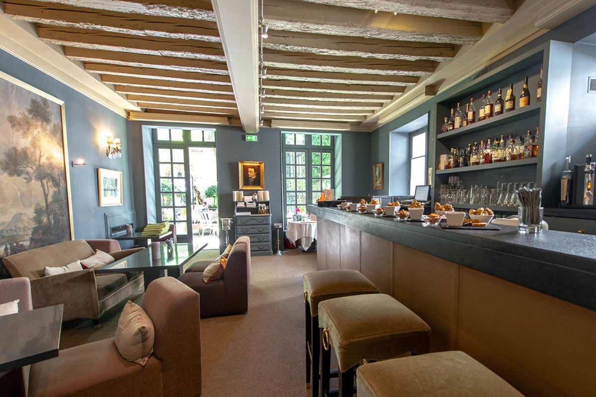 <b>Hotel d'Europe, Avignon</b> - In the medieval city center, on a cobblestone side street, this 1580s mansion-turned-luxe hotel rests with confident ease. There’s a fine-dining restaurant as well as a lounge bar, and guests are only a 5-minute walk to the 12th century ruins of Pont d’Avignon bridge and the Palais de Papes.