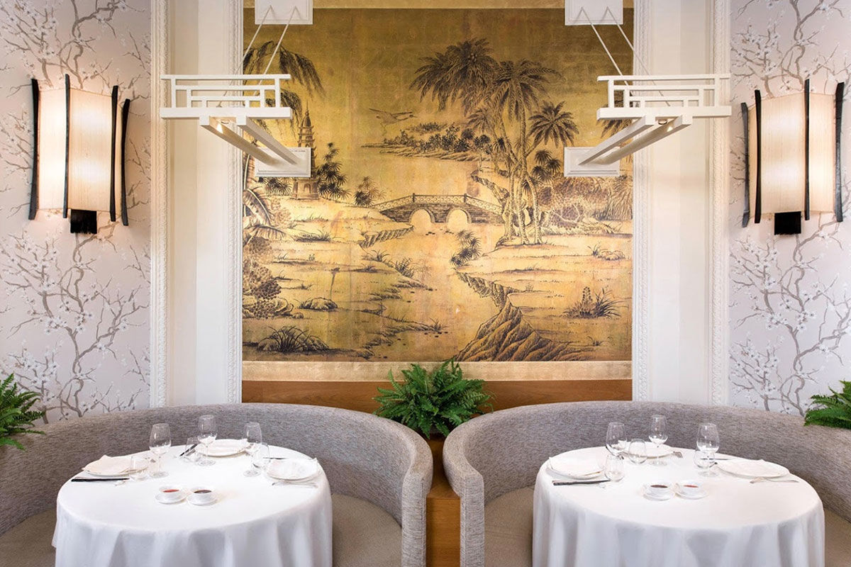 <b>Maria Cristina Hotel, Donostia</b> - In the heart of Donostia, this grande belle epoque hotel dates back to 1912 and overlooks the Urumea River. The rooms have a refined taste, the chic restaurant has Asian inspired cuisine and the shades of blue bar is moody and luxe.
