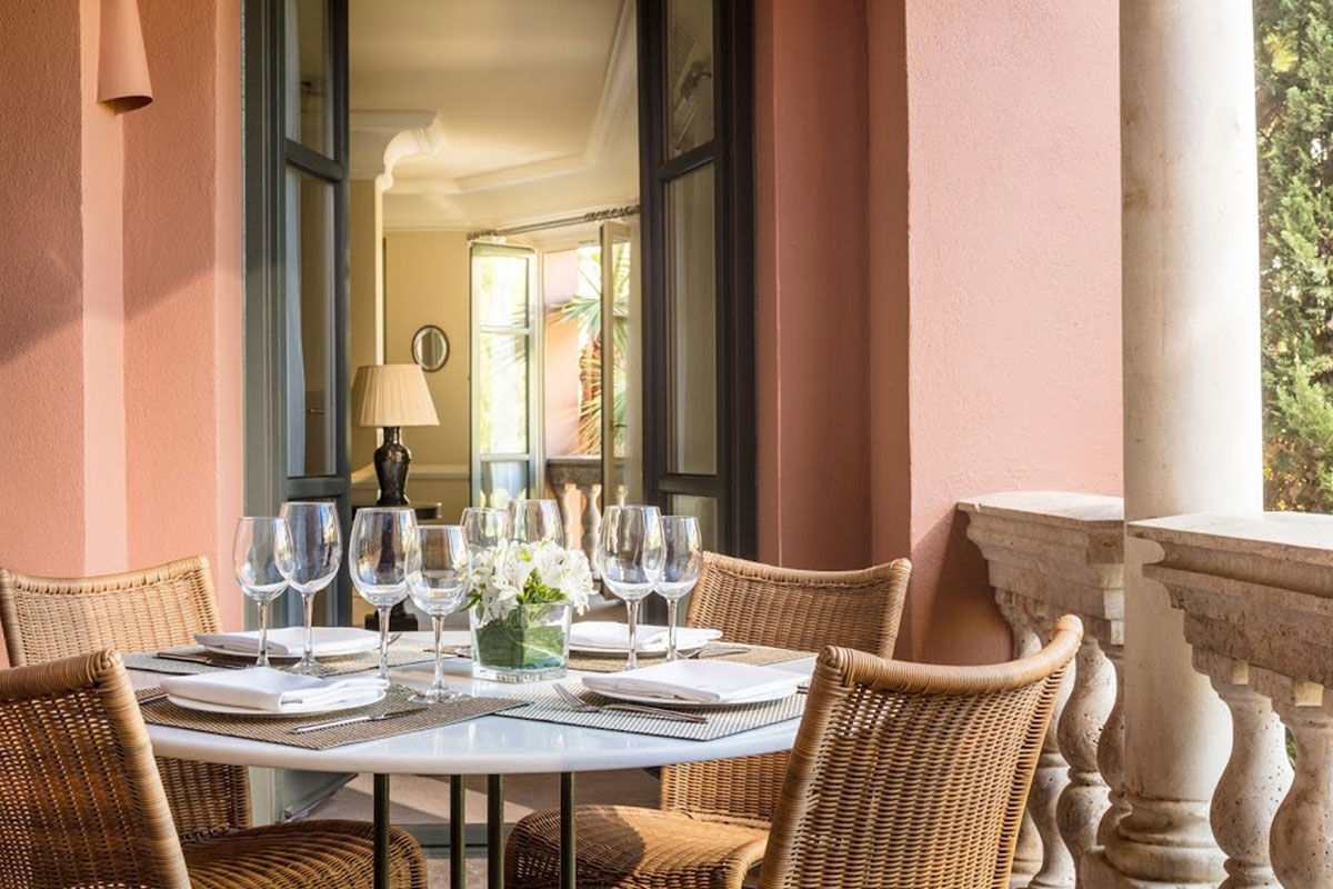 <b>Anantara Villa Padierna Palace Benahavís Marbella Resort</b> - Surrounded by gardens and with views of the Mediterranean Sea, this grand hotel is sophisticated, refined, and draws guests with its blush colored exterior. The property boasts 8 restaurants, 3 golf courses, indoor and outdoor pools, a beach club, and a posh spa.