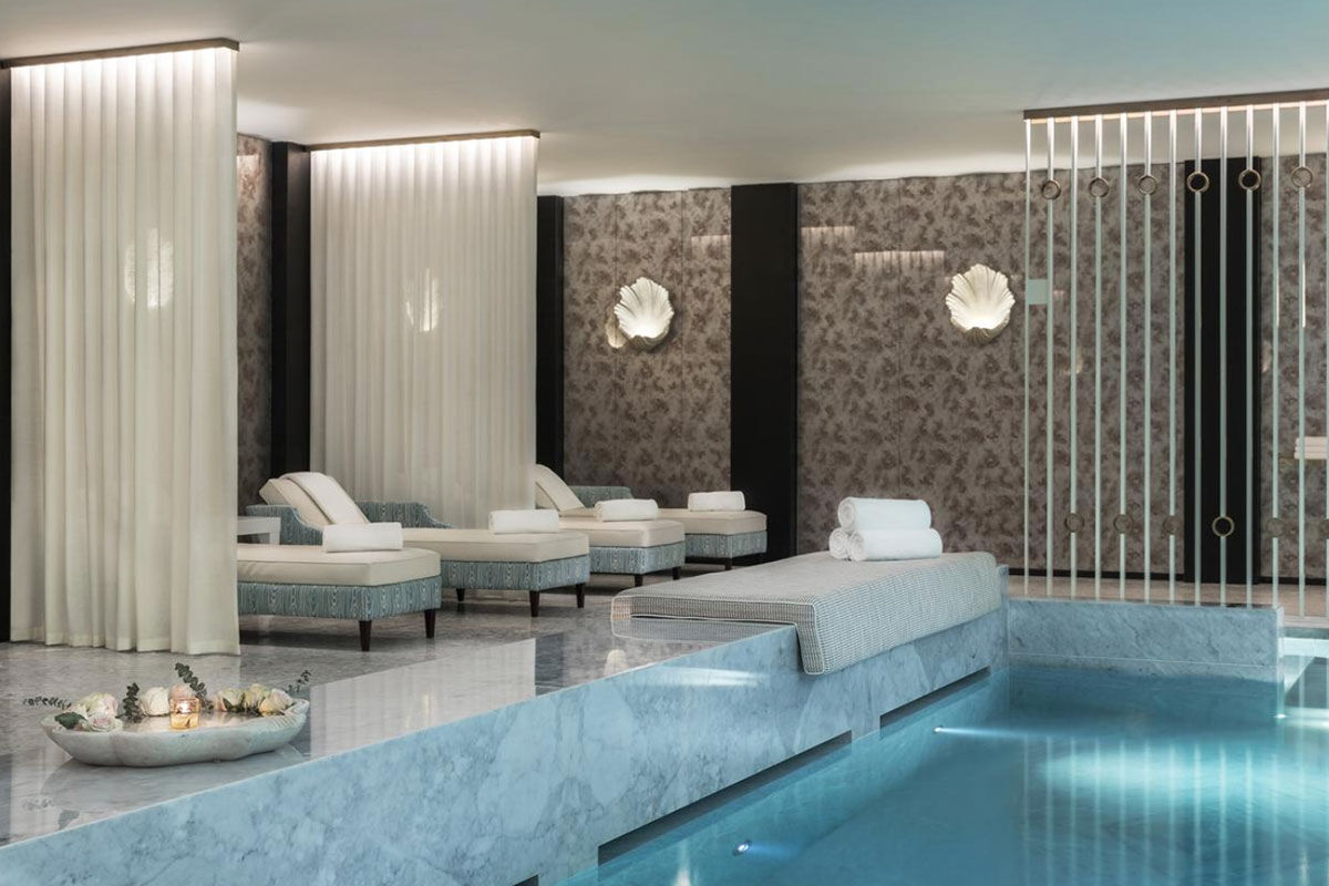 <b>Maison Albar Hotels - Le Monumental Palace</b> - Built in 1923 in a Neoclassical style, this hotel is a 3-minute walk to the Paris Galleries Street and has an air of class and exclusivity. The hotel features a restaurant with a golden fireplace as well as a sultry bar, a trendy sushi restaurant and a cozy library with a fireplace.