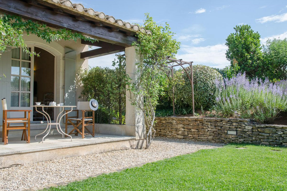 <b>Mas de l’Oulivie, Les Baux de Provence</b> - Nestled on the hillside in the heart of the Alpilles Natural Regional Park, the Mas de l’Oulivie welcomes guests with Mediterranean gardens, stylish pool set within an olive grove and a restaurant with a terrace.