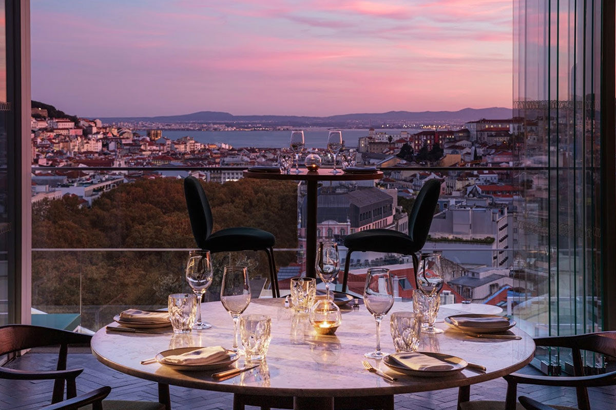 <b>Tivoli Avenida Liberdade Lisboa</b> - A true landmark, the Tivoli Avenida Liberdade Lisboa is refined, polished and is housed in a building from the 1930s. There’s a haute seafood restaurant, rooftop eatery with floor-to-ceiling windows, and a rooftop terrace bar to sip a late-afternoon cocktail.