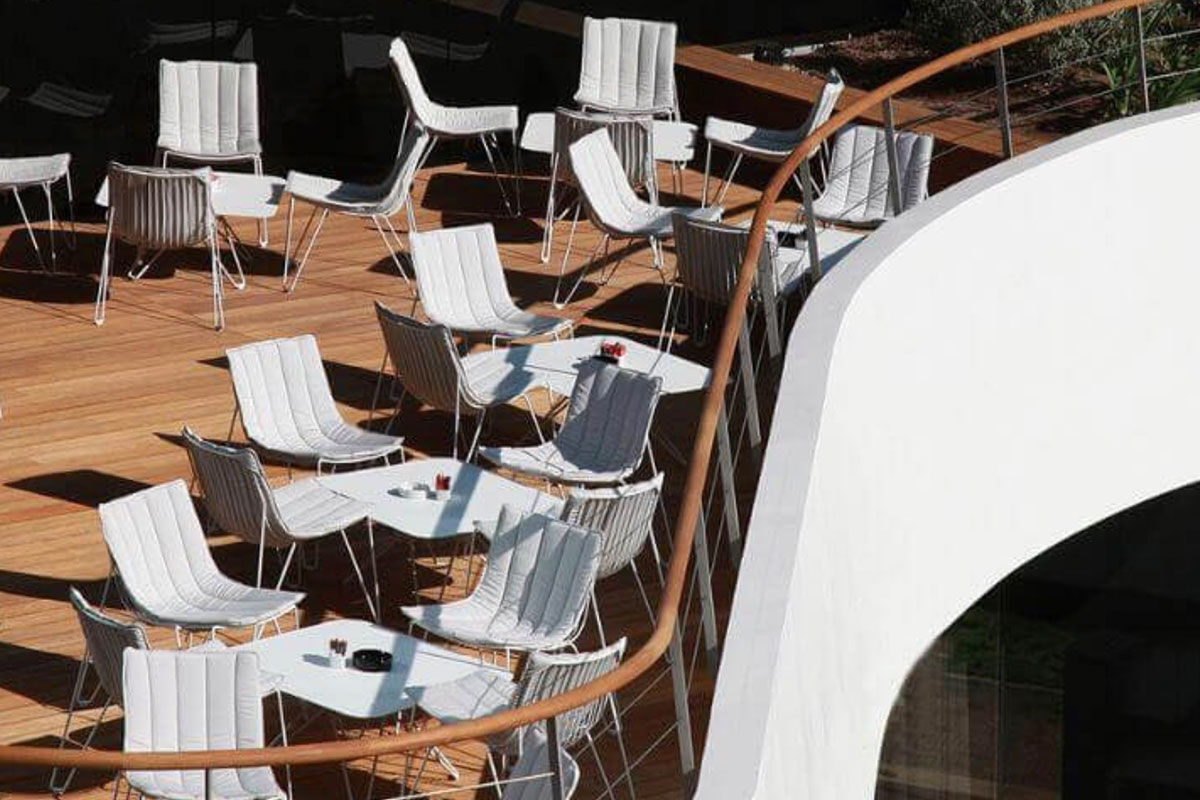 <b>Hotel Lone</b> - An architectural feat on the edge of the sea, the Hotel Lone blends modern design with a laid-back beach vibe. The rooms are contemporary with floor-to-ceiling windows; the property boasts 2 restaurants, 2 bars, a café and a nightclub; the hotel offers loaner beach umbrellas and chairs to enhance guests’ stays.