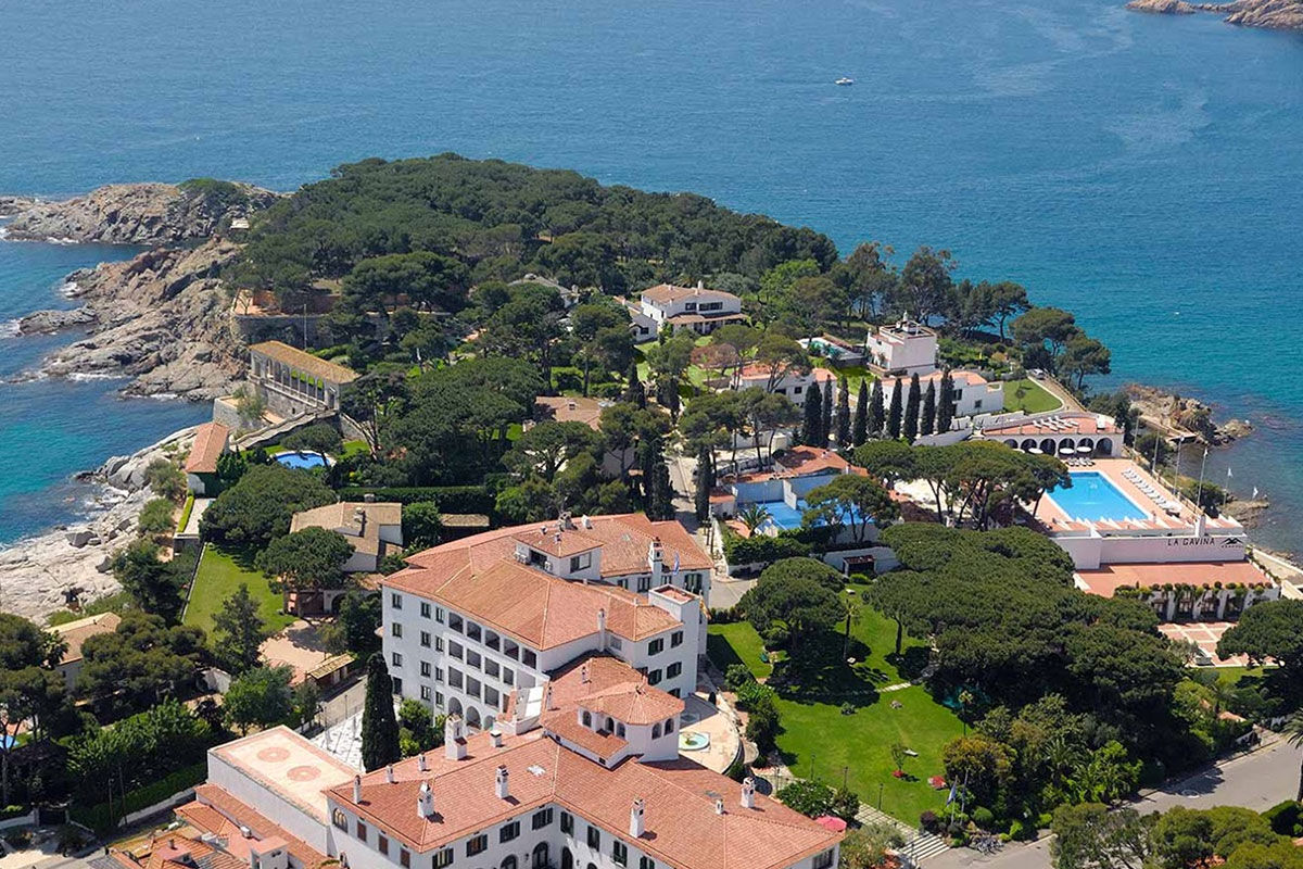 <b>Hostal de La Gavina, Girona</b> - Right around the corner from Salvador Dali’s birthplace, Hostal de La Gavina is a stately hotel with four restaurants, two bars, a pool and spa as well as tennis courts for your enjoyment. If you’re feeling up for a beach day, the Sant Pol Beach on the Mediterranean Sea is only a 3-minute walk away!