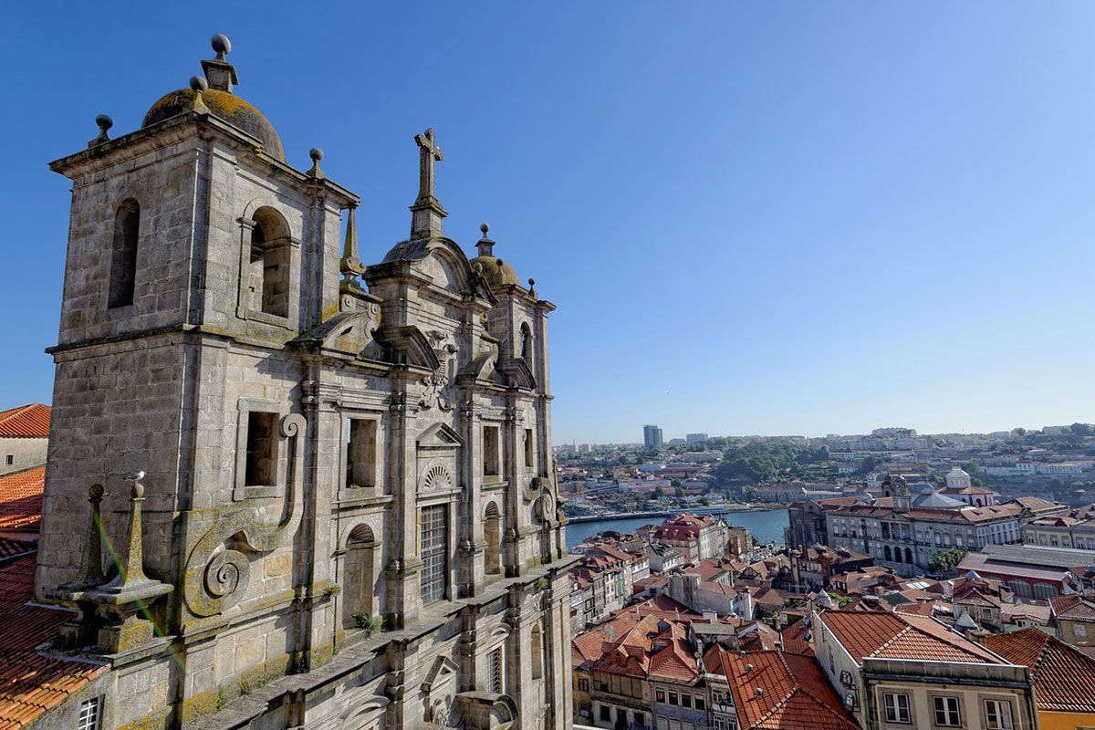 <b>Solar Egas Moniz - Charming House & Local Experiences, Paco de Sousa</b> - This manor-house hotel shows off its sophistication with a stained-glass window, climbing vines, and a wine bar. The rooms are individually decorated with murals, the library has a wood-burning stove and the garden is home to a swimming pool and a kids’ playground.