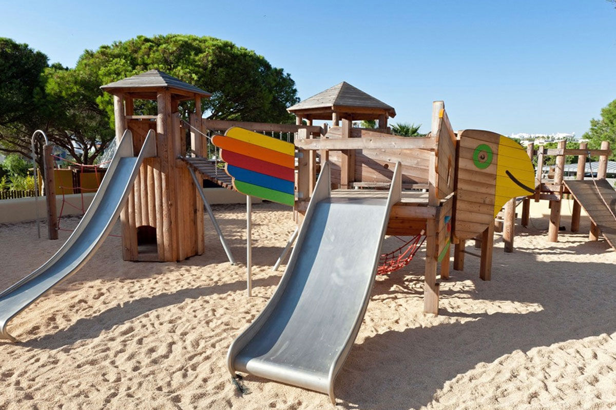 <b>Epic Sana Algarve, Albufeira</b> - Wander 7 minutes down to Praia da Falesia beach in the morning, play some tennis in the afternoon, cool off at one of 3 outdoor pools in the evening, and spend the night sipping cocktails while watching the live entertainment perform. This is a typical day at Epic Sana Algarve, where guests appreciate the ultra-modern exteriors and upscale interiors.