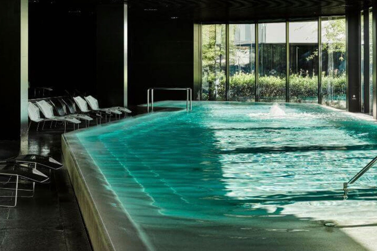 <b>Hotel Lone</b> - An architectural feat on the edge of the sea, the Hotel Lone blends modern design with a laid-back beach vibe. The rooms are contemporary with floor-to-ceiling windows; the property boasts 2 restaurants, 2 bars, a café and a nightclub; the hotel offers loaner beach umbrellas and chairs to enhance guests’ stays.