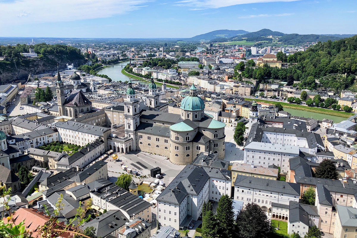 <b>Hotel Sacher</b> - Est. 1866 on the banks of the Salzach River, Hotel Sacher is a 5-minute walk to Salzburg’s old town and Schloss Mirabell Palace as well as a 10-minute walk to the Salzburger Dom Cathedral. Guests can dine at one of 3 restaurants, each with a different atmosphere and cuisine; the café, cocktail bar and chocolate shop tempt guests with their offerings; the plush rooms are designed with tradition in mind, featuring antiques and oil paintings throughout.