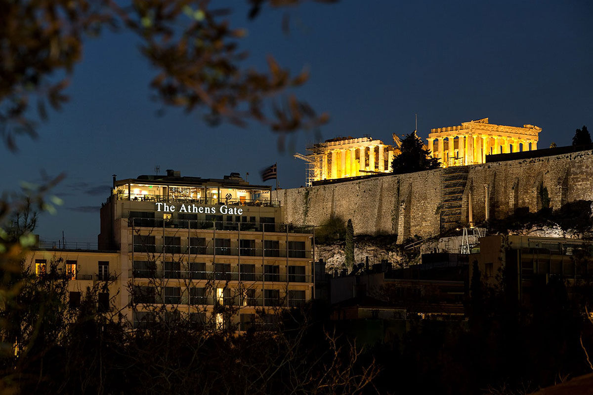 <b>Athens Gate Hotel</b> - Located exactly opposite the ancient Gates of Athens and the Temple of Olympian Zeus, the stylish Athens Gate Hotel is centrally located to all surrounding historic monuments. With a contemporary rooftop restaurant, guests can be sure to make the most of the panoramic views.
