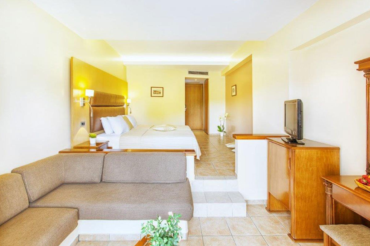 <b>Europa, Olympia</b> - Built on top of Drouvas Hill in Ancient Olympia, Hotel Europa is surrounded by lush gardens and has sweeping hillside views. The Statue of Zeus at Olympia is a 15-minute walk, and the property has a pool as well as a restaurant and three bars.