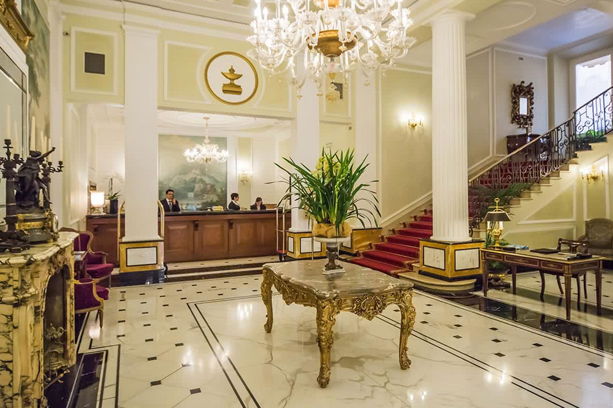 <b>Grand Hotel Majestic, Bologna</b> - This lavish 18th century palazzo features a frescoed restaurant, extensive wine cellar, terrace bar and cocktail lounge. Neighbor to the Cattedrale Metropolitana di San Pietro, the Grand Hotel Majestic uses antique furnishings and classic French-inspired décor to create an air of posh sophistication for your stay.