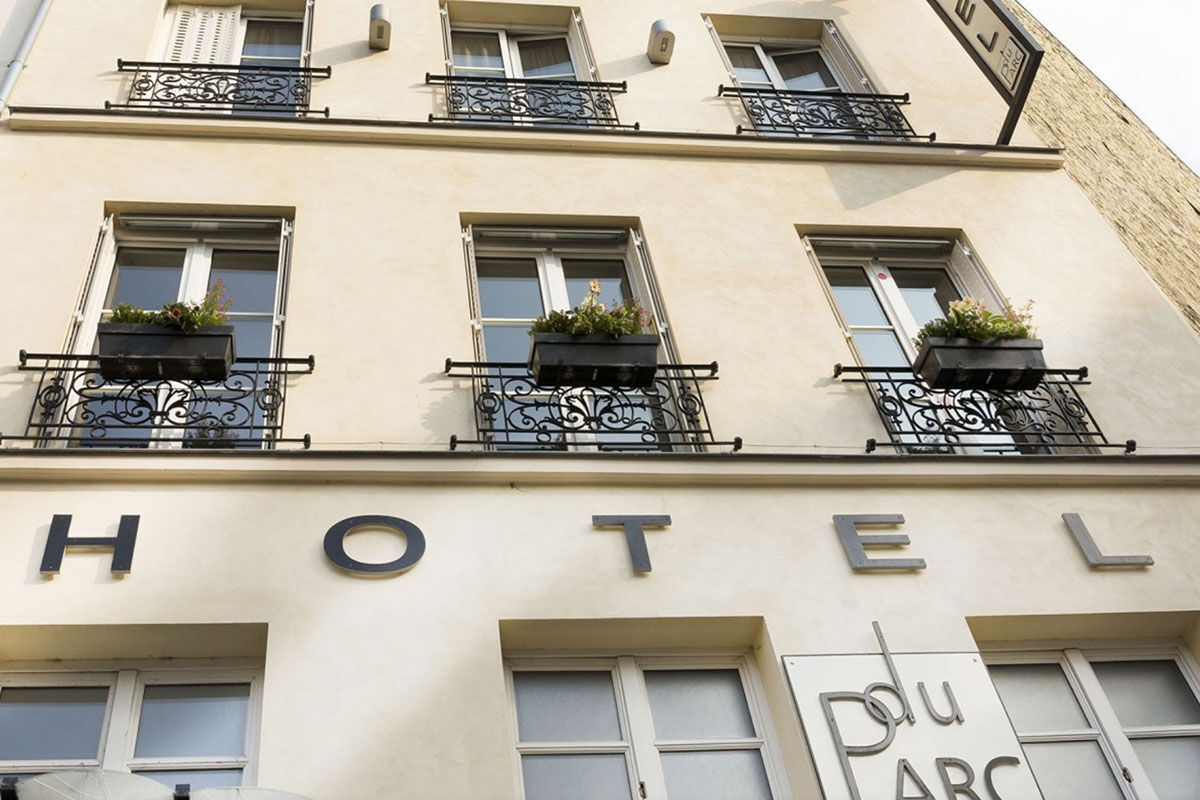 <b>Hotel Du Parc, Stresa</b> - This charming 20th century villa is located walking distance from the historic town center and lakeshore. It is a boutique hotel surrounded by flower gardens with a peaceful and evocative atmosphere.