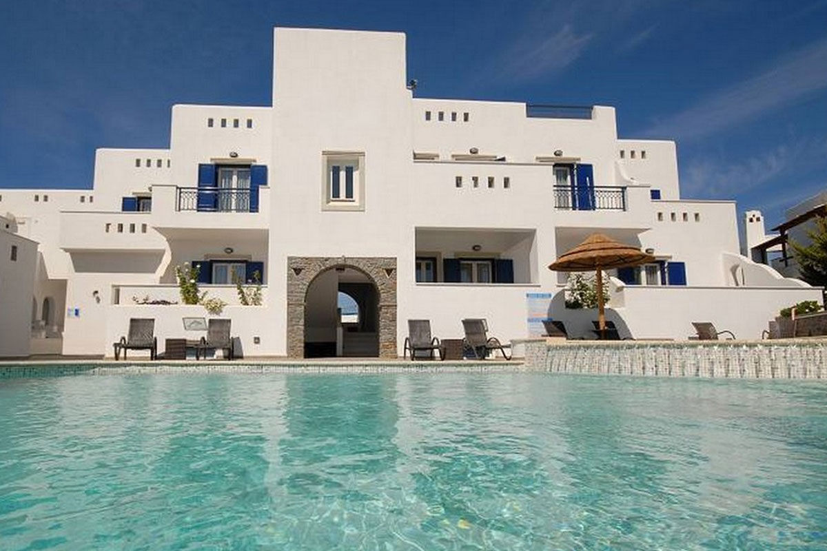 <b>Hotel Liana, Agios Prokopios</b> - This relaxed hotel sits facing Agios Prokopios Beach and features a casual restaurant with a terrace, an open-air bar, along with a pool and spa with a hammam. Guests enjoy exclusive access to their private section of one of Naxos’s most famous beaches.