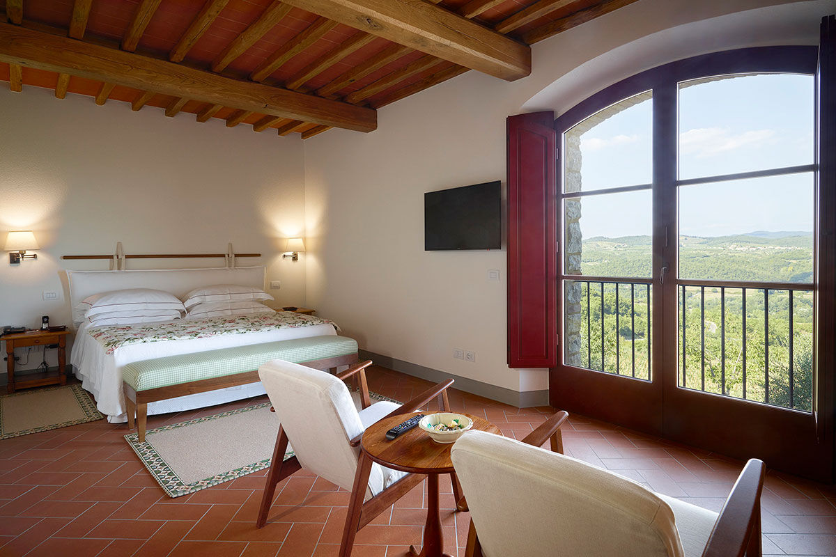 <b>Hotel Le Fontanelle</b> - Perched on a hilltop, Hotel Le Fontanelle is a 13th century estate turned upscale hotel with panoramic views of the Chianti Classico region. Featuring beamed ceilings and terracotta floors, this 5-star hotel is a peaceful, rural retreat for those looking for quiet elegance.