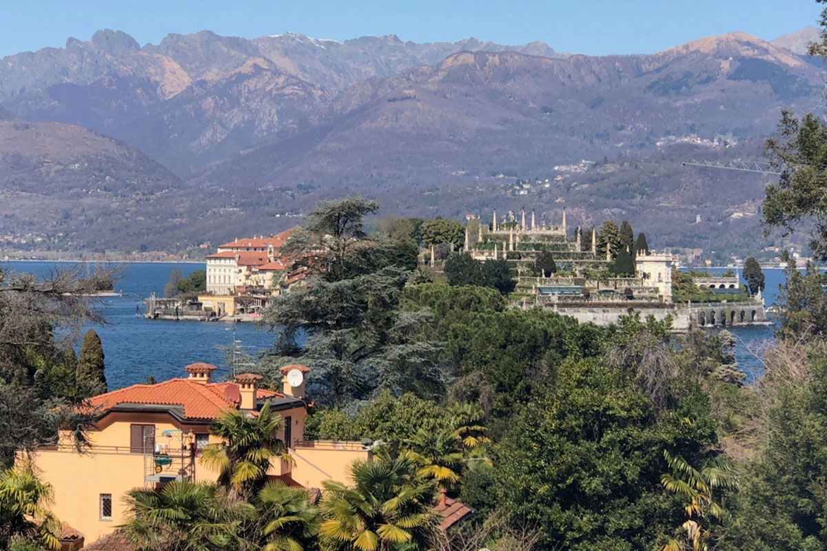 <b>Hotel La Fontana, Stresa</b> - Close to the ferry, art exhibits and botanical gardens, this family-run hotel is set in an Art Nouveau villa of the 1940s. The rooms are classically decorated and preserve some original furnishing elements such as fireplaces and chandeliers.