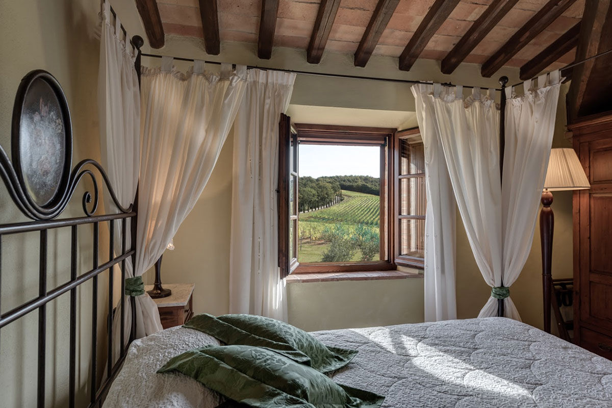 <b>Podere Dionora</b> - With its infinity pool, cooking classes, wine tasting, and horseback riding, Podere Dionora is an upscale countryside B&B with added luxuries. Housed in multiple stone buildings on a vineyard and olive grove, this Montepulciano treasure has an unobtrusive village-glamor.