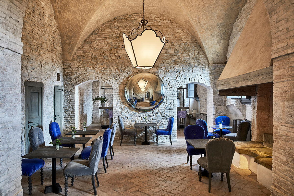 <b>COMO Castello Del Nero</b> - At this 12th century castle, take in the vast 740 acres of rolling countryside and notice the detailed medieval frescos, murals and stonework. With a wine cellar and swanky pool, the COMO Castello Del Nero has a cosmopolitan style with a classic Tuscan feel.