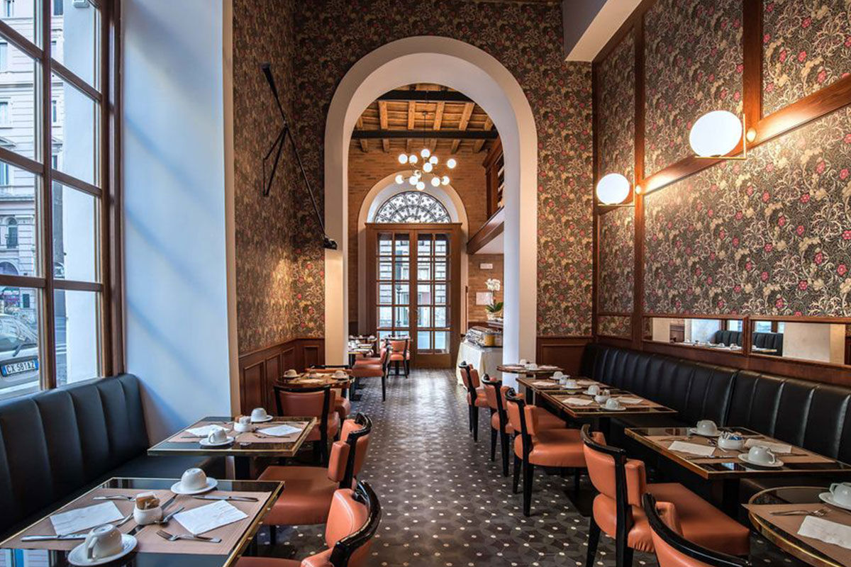 <b>Hotel Damaso</b> - A 7-minute walk to the Pantheon, this restored 19th century palace has a relaxed rooftop terrace with lounge bar and panoramic views of the bustling city center. Enjoy the modern atmosphere within boutique Hotel Damaso’s walls and explore Rome’s ancient history right outside your door.