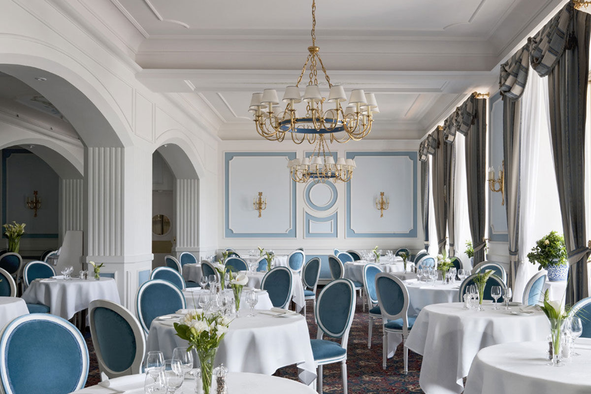 <b>Grand Hotel Miramare, Santa Margherita</b> - Across the road from the beach sits this 1903 art nouveau building that houses the Grand Hotel Miramare. With wooden floors and chandeliers, frescos and terraces, landscaped garden and elegant restaurant, this hotel is refined and posh.