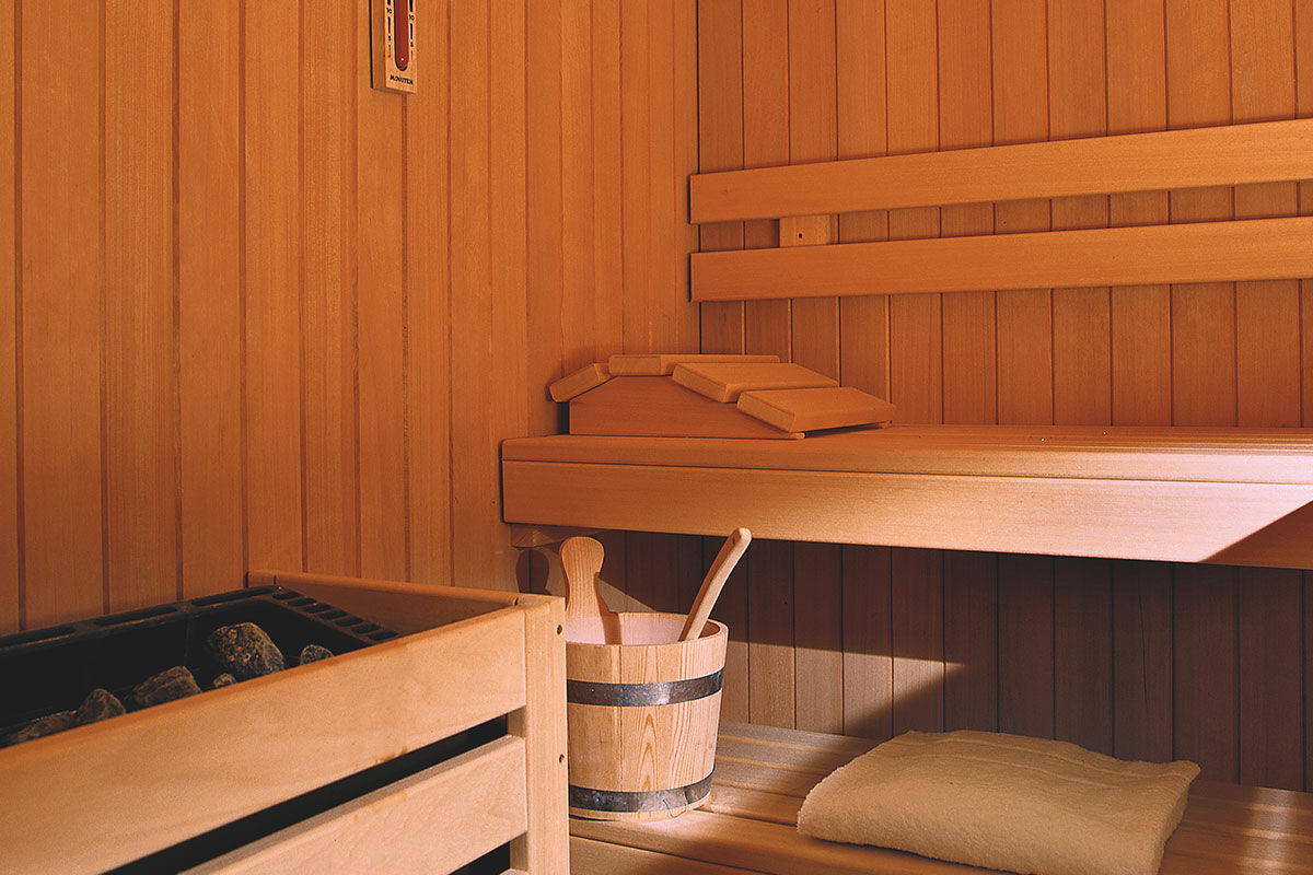 <b>Palace Bonvecchiati</b> - Polished and refined, the Palace Bonvecchiati brings a modern and artistic edge to the heart of Venice. Meander over to Saint Mark’s Square or stay in and watch the gondolas pass by as you dine at ‘La Terrazza’ restaurant on the corner overlooking Orseolo canal.