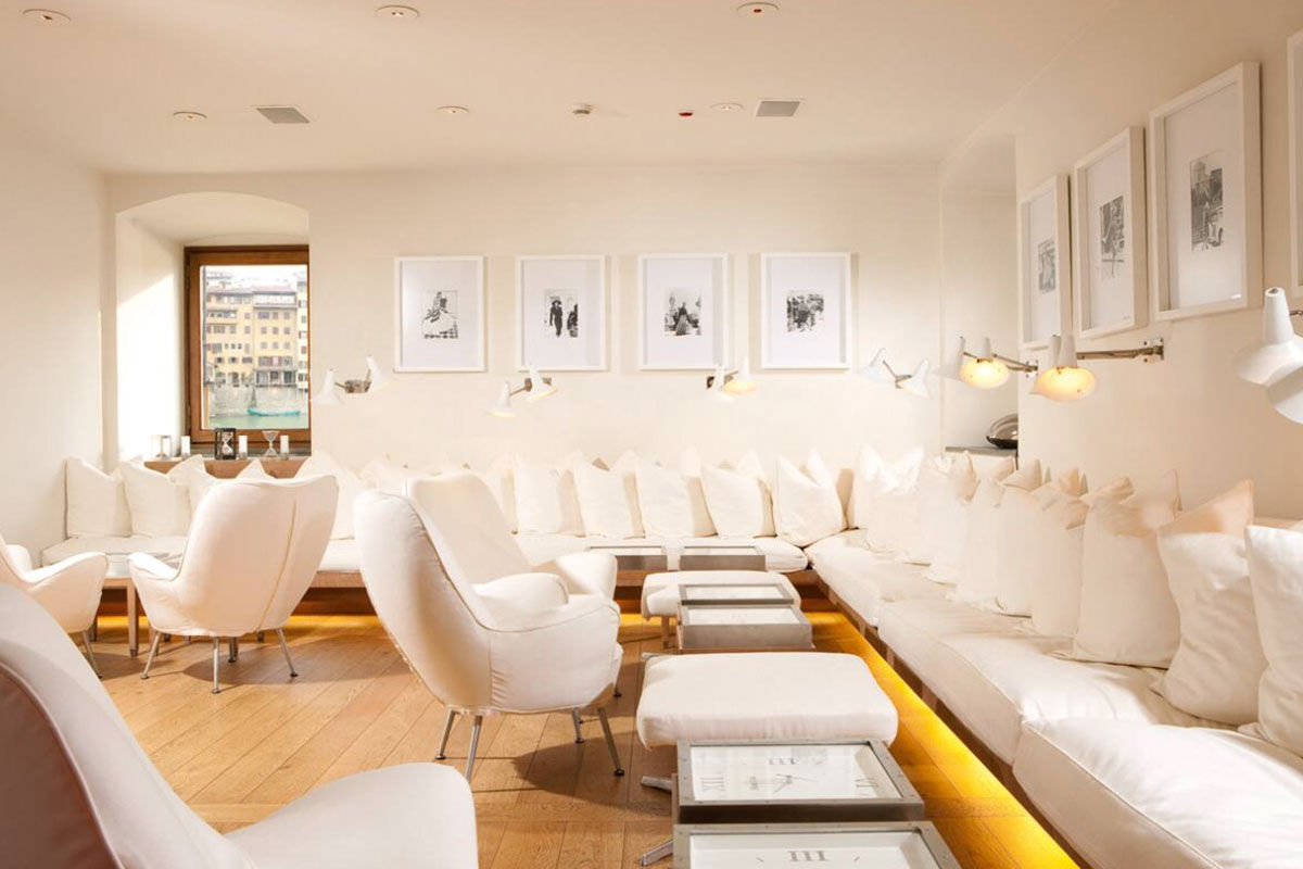 <b>Continentale</b> - Like a breath of fresh air, this airy and minimalist hotel sits akin to the Ponte Vecchio, making it walkable to nearly everywhere in Florence. With their panoramic La Terrazza rooftop bar and witty styling notes, this modern hotel will keep you on your toes.