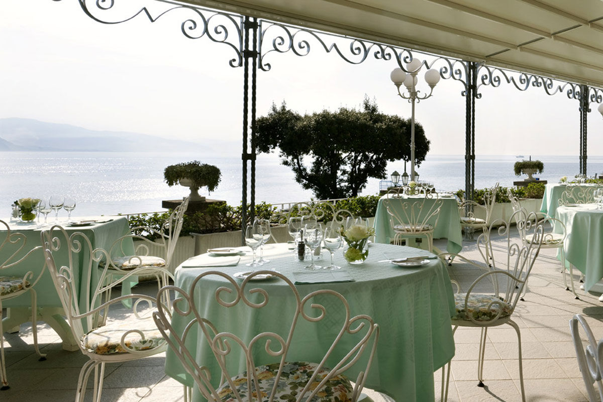 <b>Grand Hotel Miramare, Santa Margherita</b> - Across the road from the beach sits this 1903 art nouveau building that houses the Grand Hotel Miramare. With wooden floors and chandeliers, frescos and terraces, landscaped garden and elegant restaurant, this hotel is refined and posh.