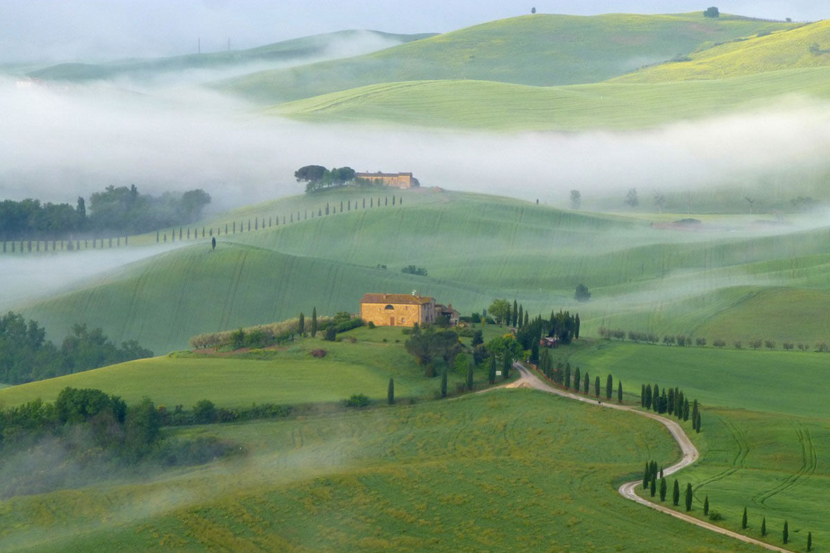 <b>Poggio Piglia</b> - Tucked away from the main road and sitting on its own quiet grounds, Poggio Piglia is the perfect retreat for the relaxed and refined traveler. At Poggio Piglia, culture and practicality meet: the infinity pool is nestled next to the herb garden and wine and olive oil are produced on site.